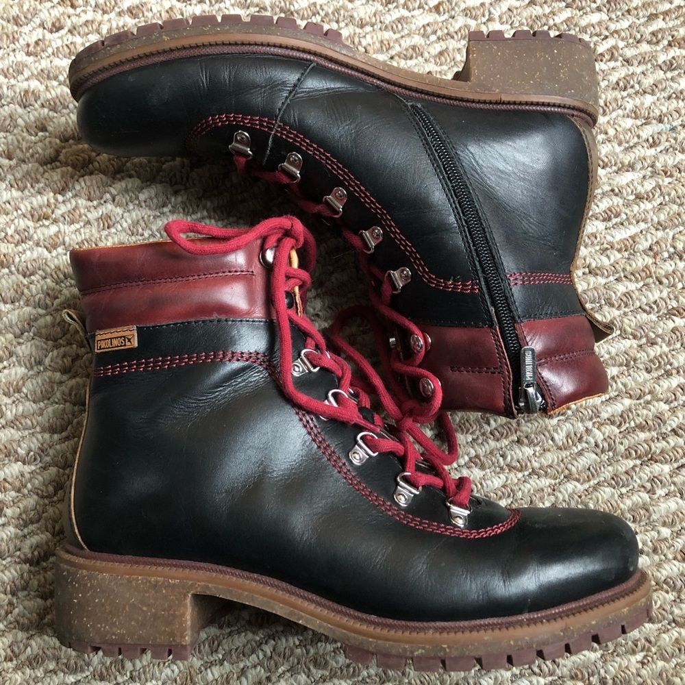 Pikolinos Aspe Lace Boot